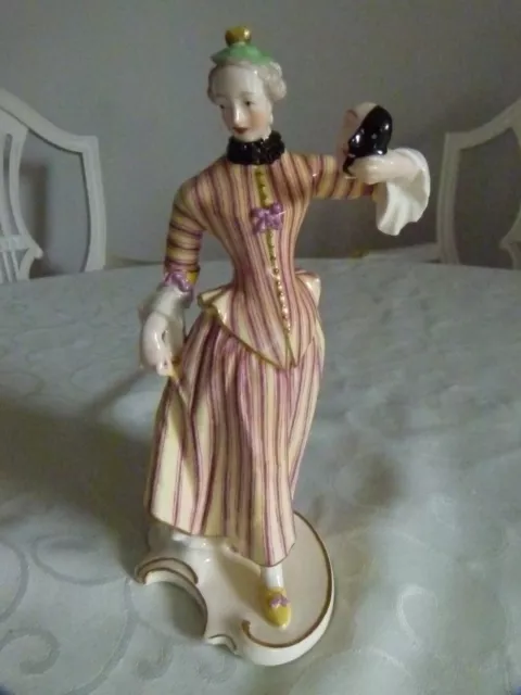 ältere Nymphenburg Figur zu verkaufen