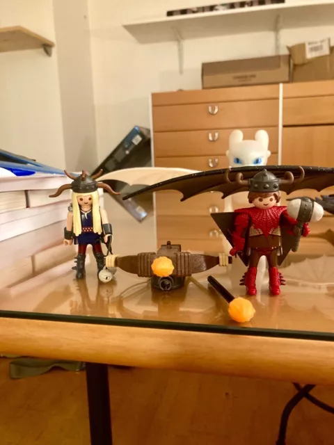 LOT de 6 GRANDS DRAGONS PLAYMOBIL et figurines