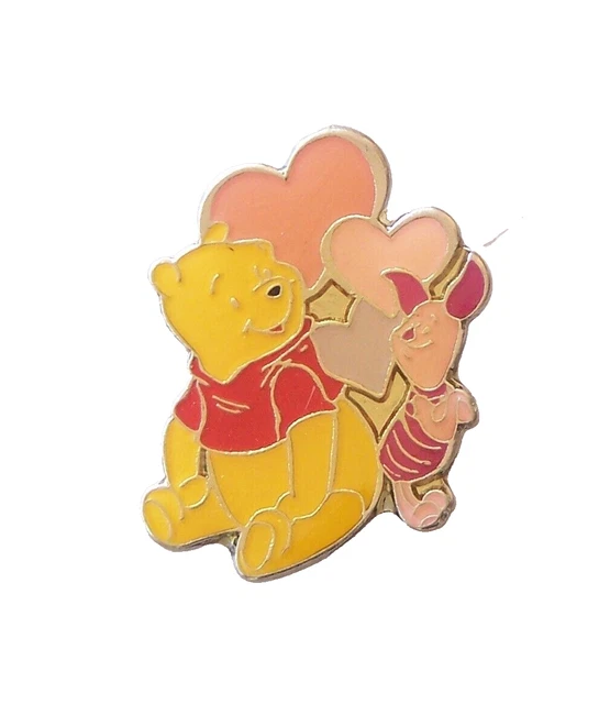 VINTAGE FRIENDSHIP DAY Winnie The Pooh Disney Souvenir Lapel