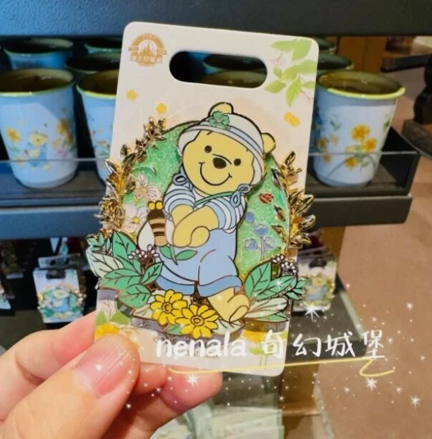 SHANGHAI DISNEY 2025 Spring Winnie the Pooh Pin Badge Disneyland £18.66 ...