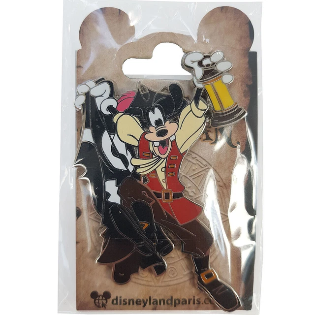 DISNEYLAND PARIS GOOFY Pirates Of The Caribbean Attraction Pin Badge