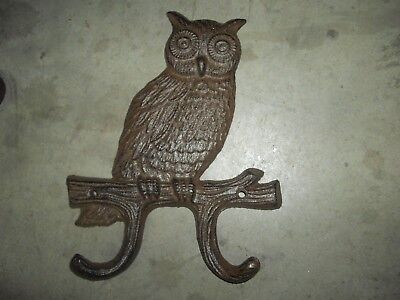 Cast Iron NIGHT Owl on a Branch W/ 2 Hooks Keys Towel Coat Rack