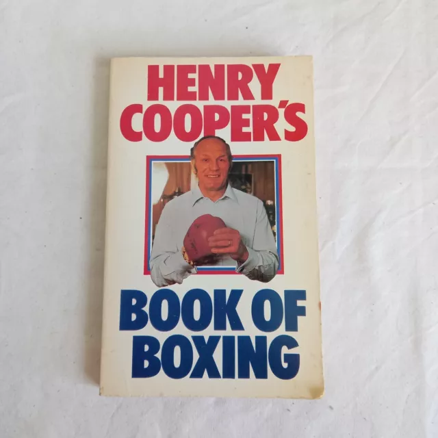 Henry Cooper Book Of Boxing Paperback 1983 Signed Autographed