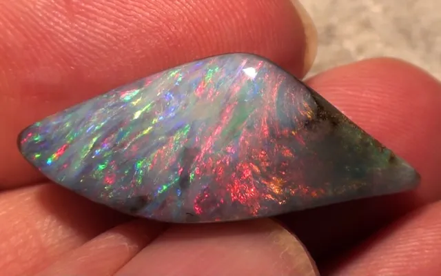 Sublime Multicolore Opale Boulder -top Pierre - 32,1ct .mit Video