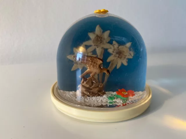 Alte Schneekugel Vintage  - geteilt mit Adler, Blume und 3 echten Edelweiß