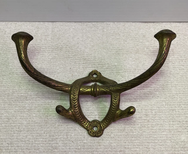 ANTIQUE BIG BRONZE  CAST IRON CRAFTSMAN WALL Hook Eastlake Victorian Coat Hat 7”