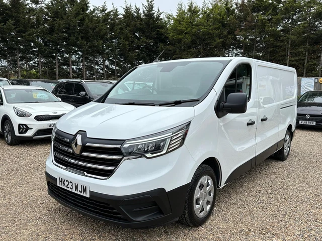 2023 RENAULT TRAFIC 2.0 dCi Blue LL30 Business+ L2 H1 Euro 6 (s/s) 5dr ...