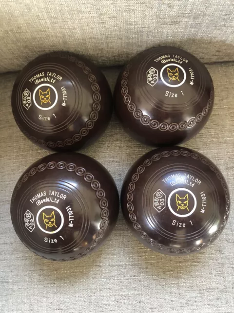 Thomas Taylor Lignoid Bowls Size 1 with Thomas Taylor Carry Bag