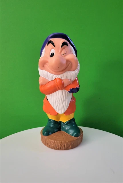 Snowing Grumpy VINTAGE DISNEY SNOW White and The Seven Dwarfs Grumpy 5