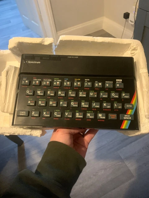sinclair zx spectrum computer  boxed