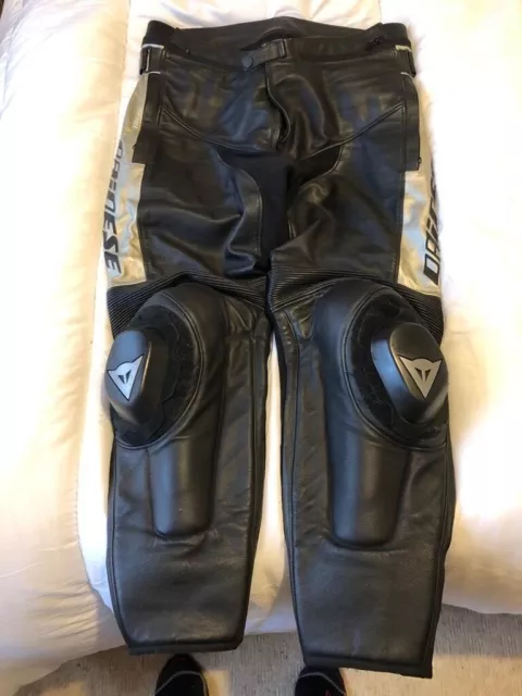 Dainese delta pro on sale c2 leather trousers
