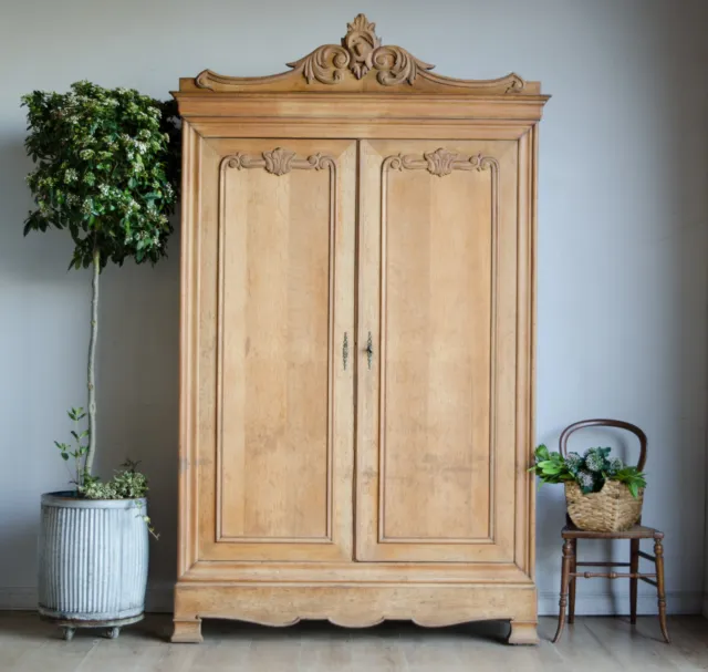 French Antique Oak Wardrobe Linen Press Cabinet Cupboard with Shelves & Drawers