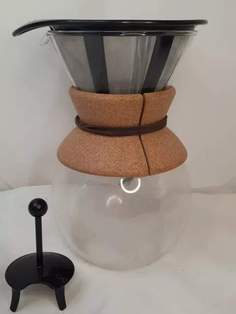 https://www.picclickimg.com/gH0AAOSwVU1lLEWV/BODUM-157-Pour-Over-Glass-Carafe-Filter-Coffee.webp