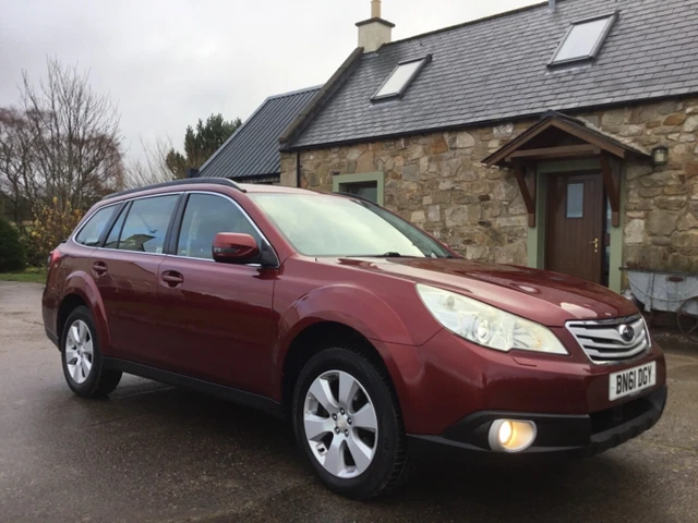 2011 SUBARU OUTBACK 2.5ltr i S AUTO AWD ESTATE GENUINE 88k FULL SERVICE HISTORY