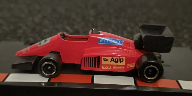 Majorette Ferrari F1 échelle 1/55 - Modèle Réduit N°282 - État Occasion - Pour Collection