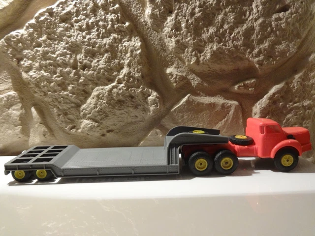 Ensemble NOREV 1/43 TBO15 Berliet et sa semi-remorque TITAN N115 - Pelle Mec 112