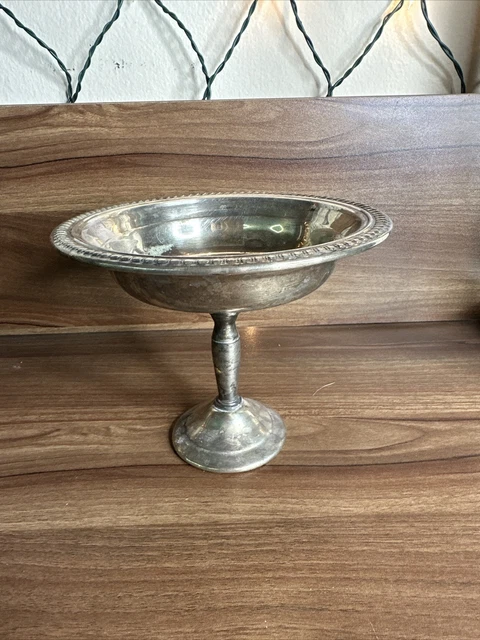 FB Rogers Silver Co. Sliver Plate Pedestal Dish