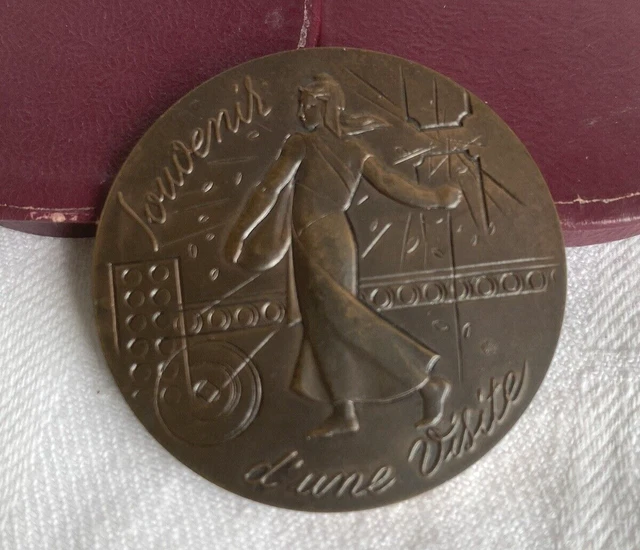 Médaille - Monnaie De Paris - "Souvenir D'une Visite à La Monnaie" (Bronze, Années 50/60, Avec Boîte D'origine)