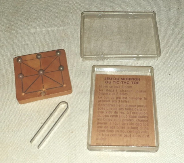 Poupée bleuette ancienne : jeu ancien minuscule du tic-tac-toe edition Vidal