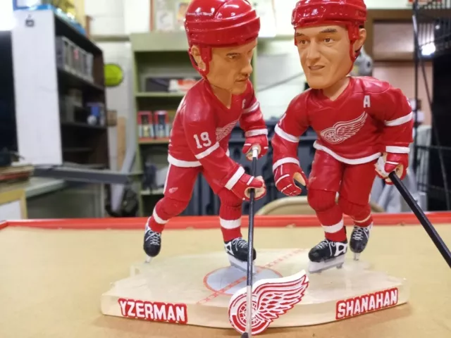 forever collectibles Legends Of The Ice Steve Yzerman And Brendan Shanahan #/504 forever collectibles Legends Of The Ice Steve Yzerman And Brendan Shanahan #/504