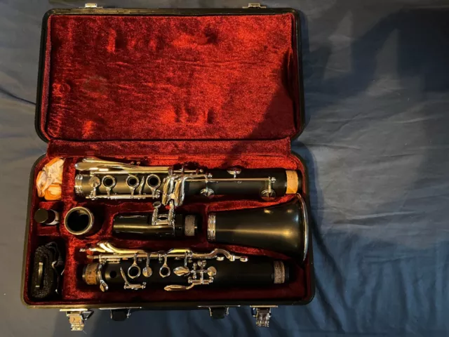 Jupiter Clarinet JCL-637 [USED] with paperwork & warranty card