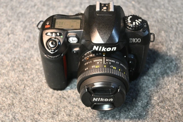 Nikon  D100 6.1MP Digital SLR Camera - 50mm f1.8 Lens)