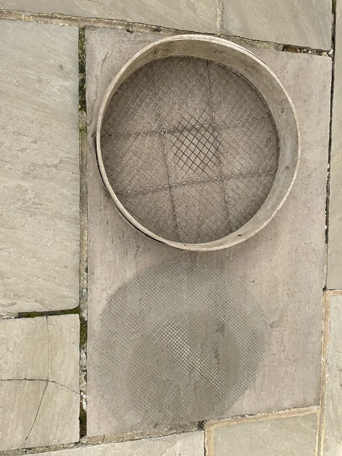 VINTAGE LARGE WOODEN Garden Sieve Riddle Soil Sieve Mesh Stone Sifter ...