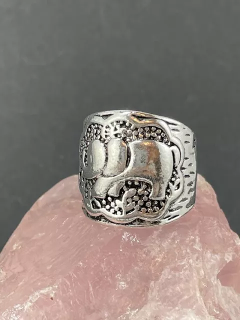 Silver Tone Elephant Band Ring Size 8