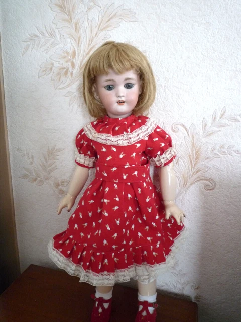 Poupee Ancienne