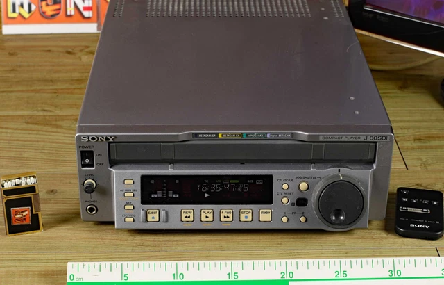 Sony J-30SDI Digital Compact Video Player Firewire I.Link beta Betacam 1717hour