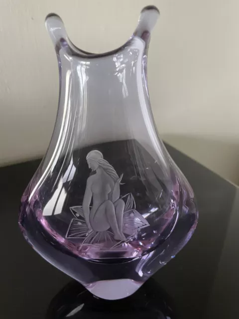 60-er: Alexandrit Glas VASE ZBS  Miroslav Klinger GRAVUR:  BOHEMIA  h=19,5cm