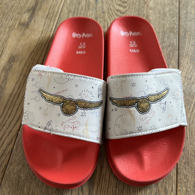 Childrens slippers sales marks and spencers