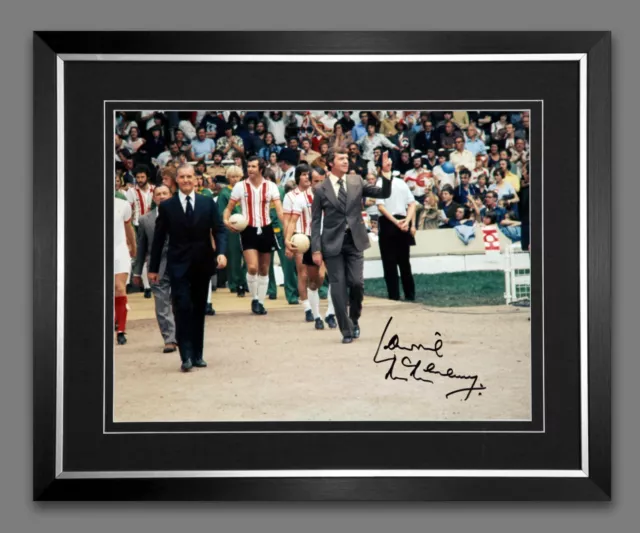 Lawrie McMenemy Signed And Framed Southampton Fc Football 12x16 Photograph : A