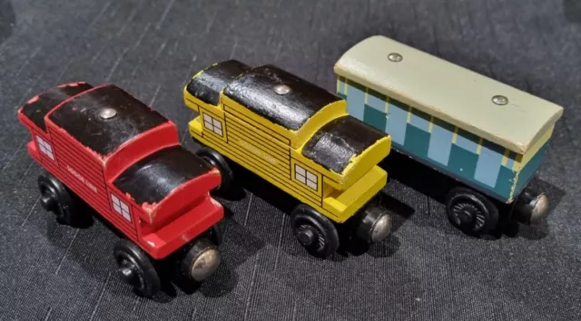 Sodor Line Caboose X3 Set  - Thomas The Tank Engine & Friends Wooden Trains