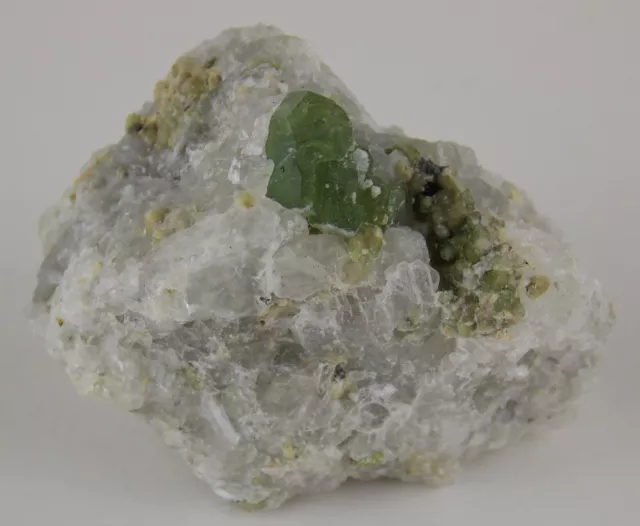 DEMANTOID (GARNET) CRYSTALS - 4 cm - TUBUSSIS FARM 22, NAMIBIA 23818