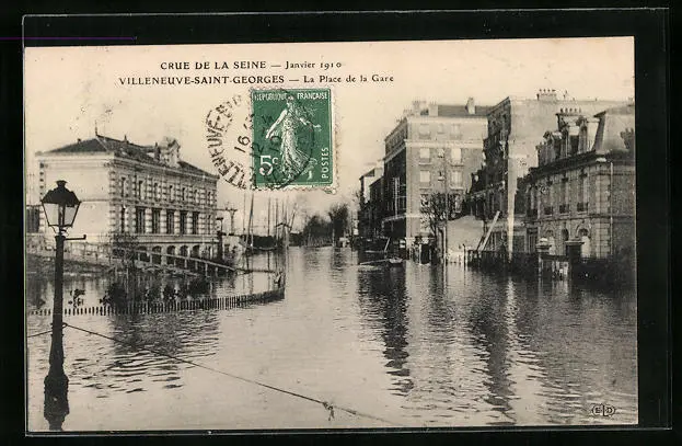 CPA Villeneuve-Saint-Georges, Crue de la Seine 1910, La Place de la Gare 1910