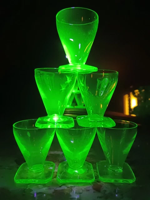 Uranium Green 6x Glass Vaseline Antique Vintage Glows Ouraline 1920 ART DECO