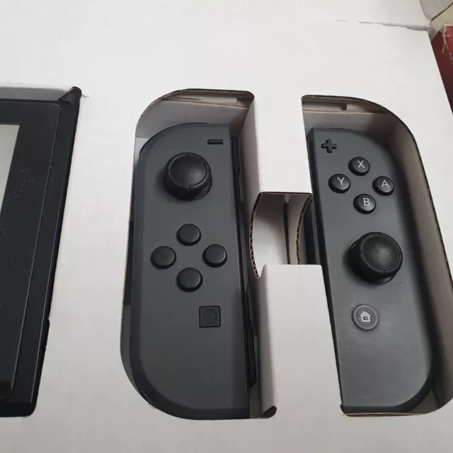 Nintendo Switch 32 Go Console Portable avec Manettes Joy-Con Gris 2