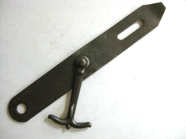 Vintage 9" Gate Latch Barn Door Antique Old Primitive Hasp Farm Rustic Decor 2