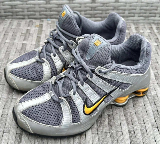 Nike Shox Grey And Yellow Size 3.5 Y Kids