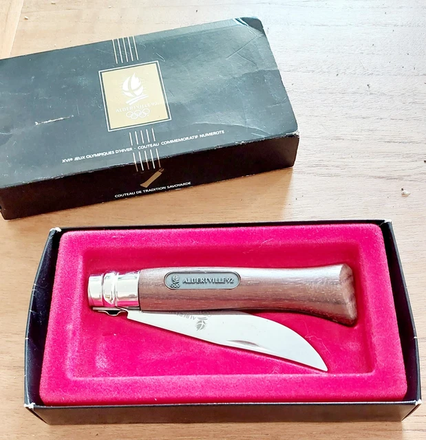 Couteau Opinel Numéro 8 – Vintage Savoie, Bois Pliant (France)