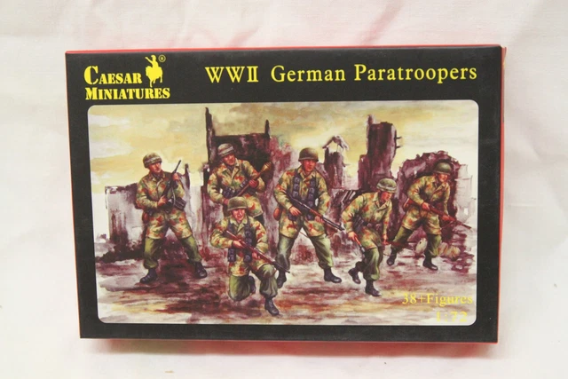 thumbnail image 2 of Caesar Miniatures 1/72 WWII German Africa Corps Infantry (7713) – 16 Plastic Figures 2 of 3