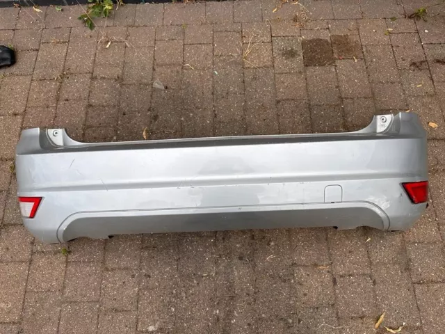 2010 FORD FOCUS TITANIUM FACELIFT 5door Rear Bumper Moondust - SILVER