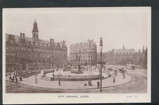 Yorkshire Postcard - City Square, Leeds    RS6774