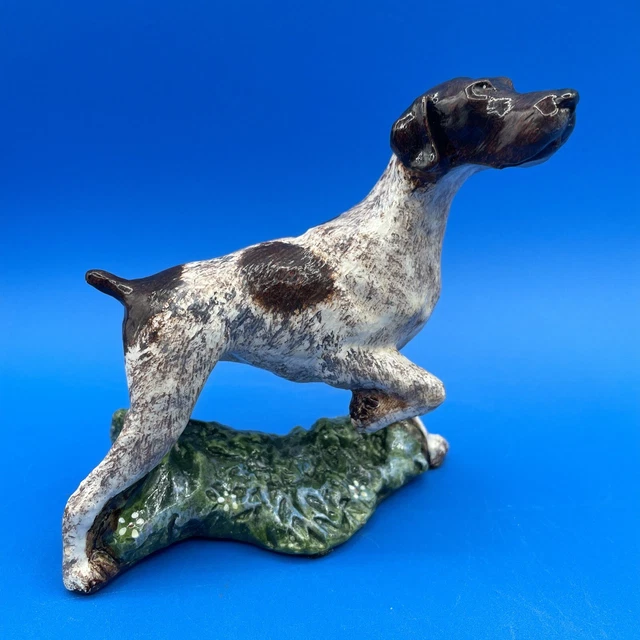 Vintage Ron Hevener Studio Figurine Of A German Shorthaired Pointer Dog