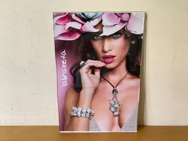 Used - Visual Display LA BRUIXETA - Reversible - Plastic - 35´ 2x9 3/8in