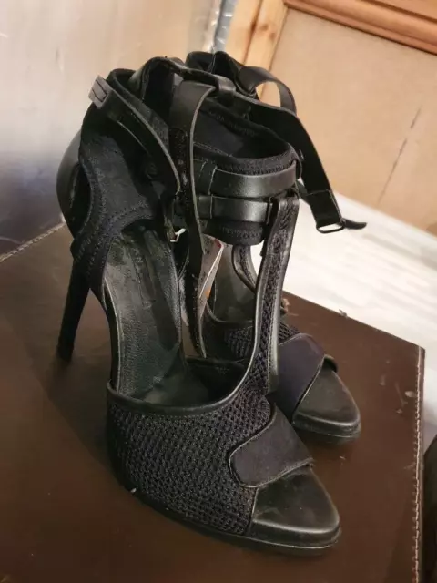 Zara mesh 2025 sandals
