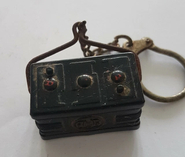 Ancien porte-clés - F11F(3) PORTE FUSIBLE?