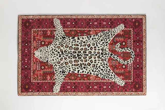 Octavia Leopard Rot Moderner handgetufteter Teppich aus 100 % Wolle