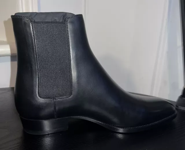 SAINT LAURENT WYATT 30 Chelsea Boots In Black Leather UK 8 EU42